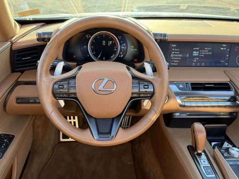 Used 2021 Lexus LC 500 Convertible image 10