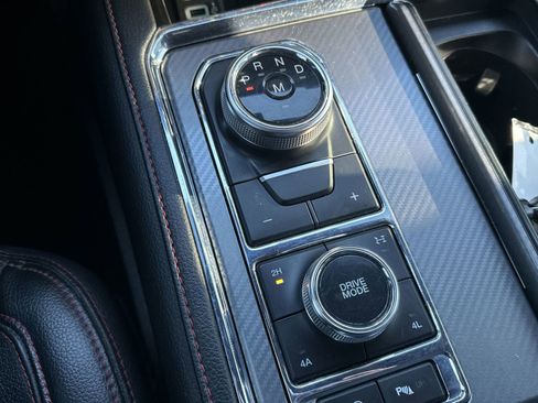 Used 2019 Ford Expedition Limited w/ Equipment Group 303A image 16