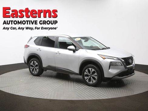 Used 2022 Nissan Rogue SV AWD/4WD image 49