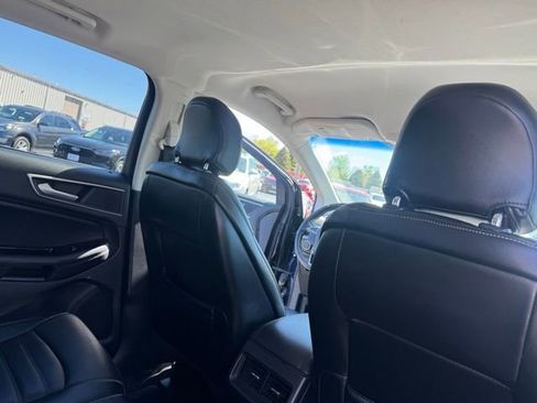 Used 2016 Ford Edge SEL w/ Equipment Group 201A AWD/4WD image 39