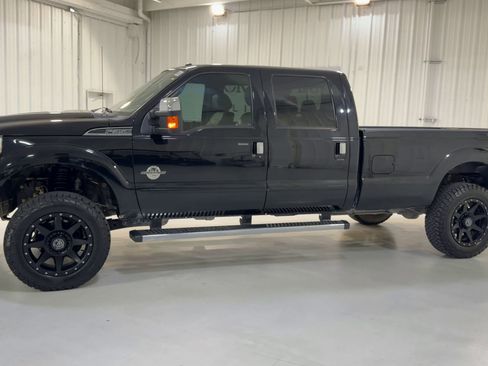 Used 2016 Ford F350 Platinum image 6