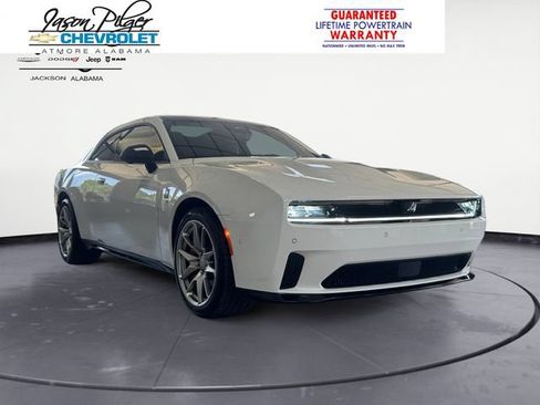Used 2024 Dodge Charger Daytona Scat Pack w/ Plus Group AWD/4WD image 1
