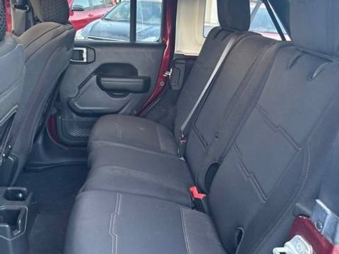 Used 2021 Jeep Wrangler Unlimited Rubicon AWD/4WD image 16