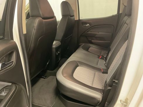 Used 2019 Chevrolet Colorado Z71 AWD/4WD image 34