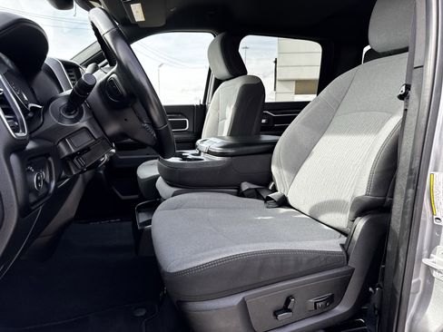 Used 2024 RAM 2500 Big Horn image 27