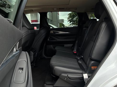 Used 2026 INFINITI QX60 Luxe AWD/4WD image 12