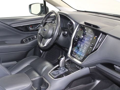 Used 2023 Subaru Outback Limited image 28