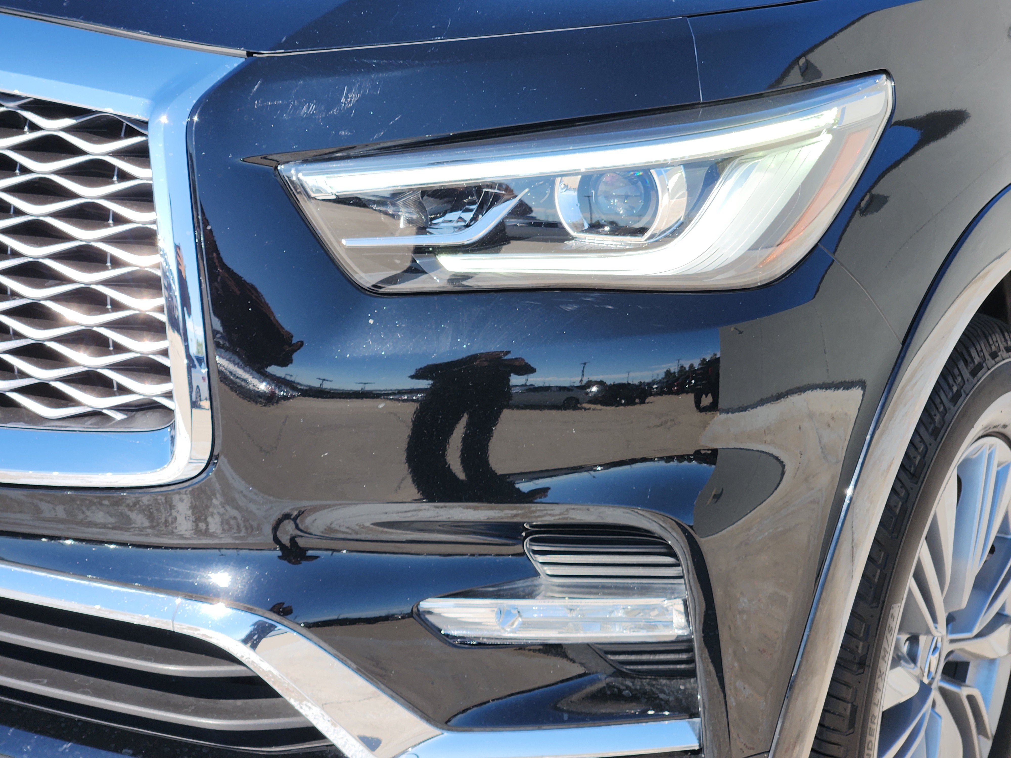Used 2023 INFINITI QX80 Luxe w/ Cargo Package AWD/4WD image 11