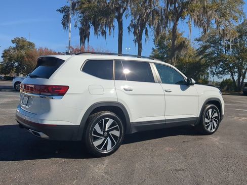 Used 2025 Volkswagen Atlas SE image 5