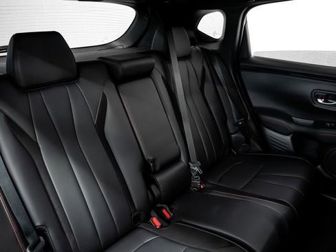 Certified 2025 Acura ADX A-Spec image 35