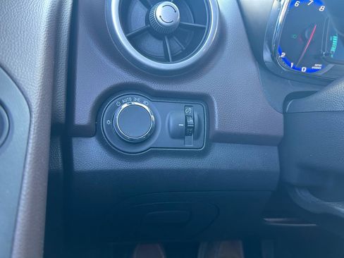 Used 2016 Chevrolet Trax LT w/ LT Convenience Package image 25