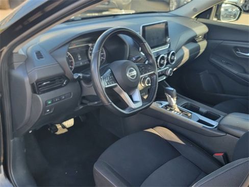 Used 2022 Nissan Sentra SV image 7