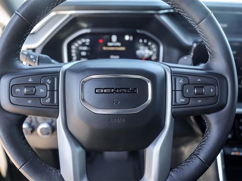 Used 2022 GMC Sierra 1500 Denali image 12