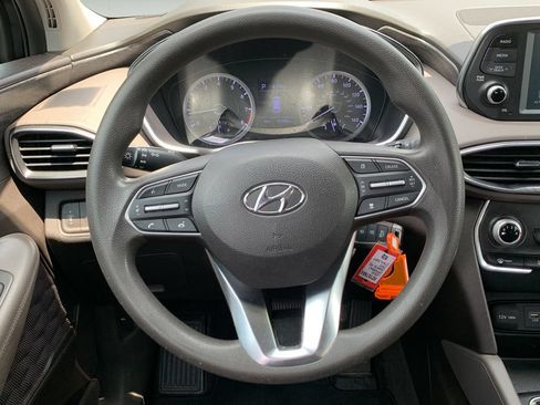 Used 2020 Hyundai Santa Fe SE FWD image 25