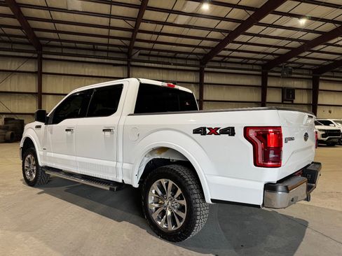 Used 2016 Ford F150 Lariat w/ Equipment Group 502A Luxury image 7