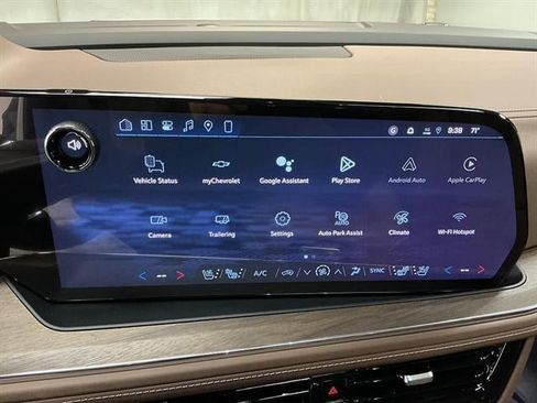 New 2026 Chevrolet Suburban High Country AWD/4WD image 14
