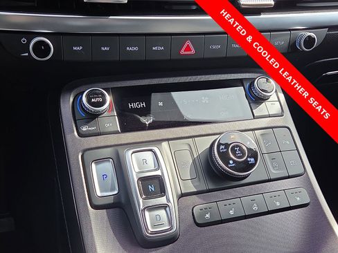 Used 2024 Hyundai Palisade Calligraphy image 21