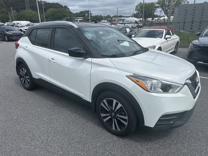 Used 2020 Nissan Kicks SV