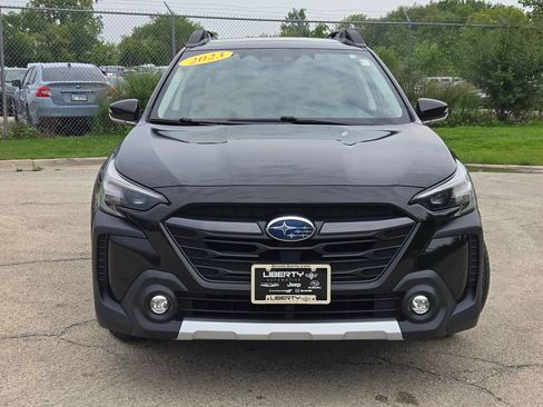 Certified 2023 Subaru Outback Limited AWD/4WD image 7