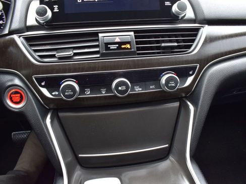 Used 2018 Honda Accord EX-L image 37
