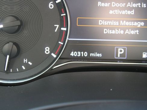 Used 2022 INFINITI QX80 Premium Select w/ Cargo Package image 12