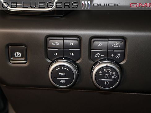 Certified 2025 GMC Sierra 1500 Denali w/ Denali Reserve Package image 30