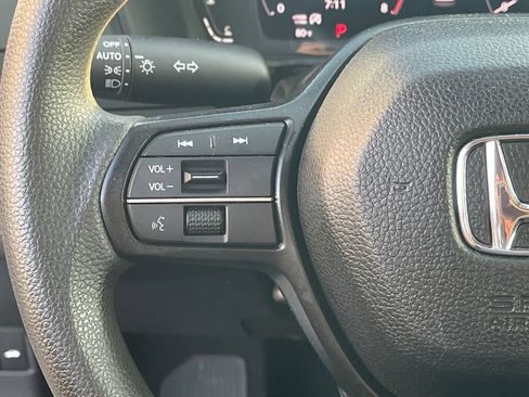 Used 2024 Honda Accord EX image 19