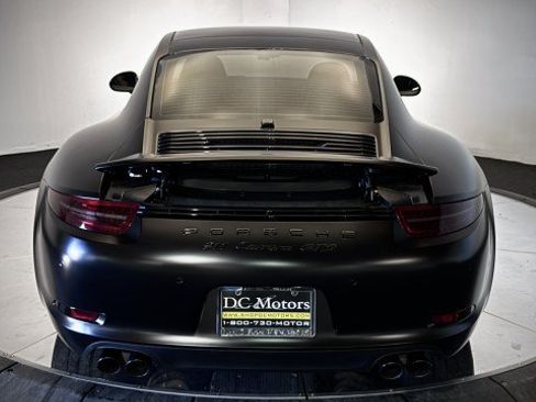 Used 2016 Porsche 911 Carrera GTS RWD image 31