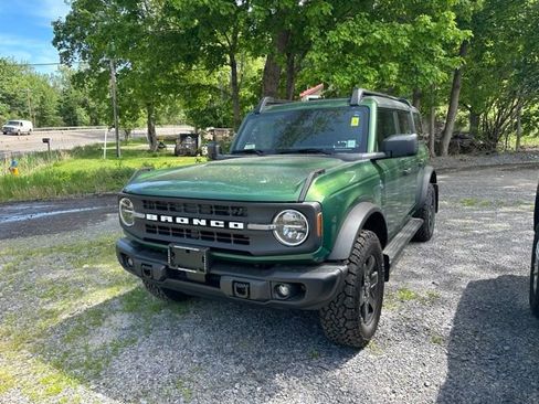 Used 2022 Ford Bronco Black Diamond AWD/4WD image 1