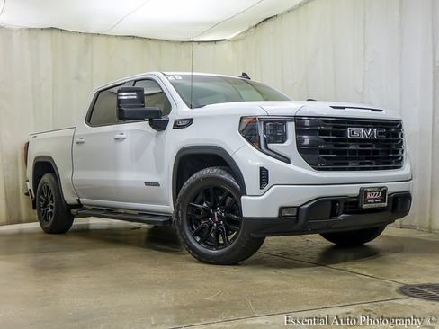 Used 2025 GMC Sierra 1500 Elevation w/ Preferred Package AWD/4WD image 2