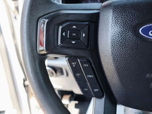 Used 2019 Ford F250 XL w/ Power Equipment Group image 21