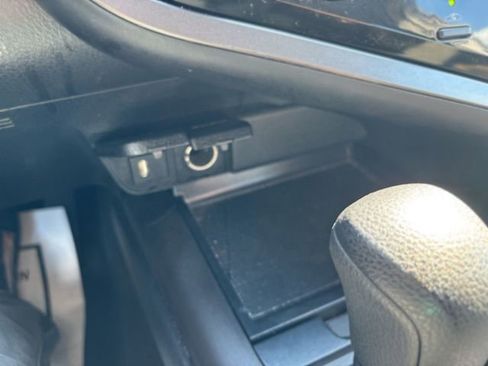 Used 2024 Toyota Camry LE image 30