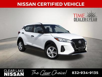 Certified 2025 Nissan Kicks Play S