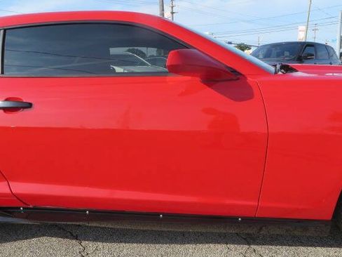 Used 2015 Chevrolet Camaro LS RWD image 23