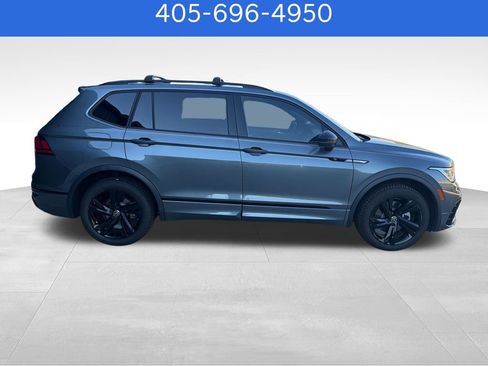 Used 2023 Volkswagen Tiguan SE R-Line FWD image 7