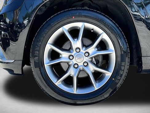 Used 2016 Jeep Grand Cherokee Summit w/ Platinum Series Group RWD image 10