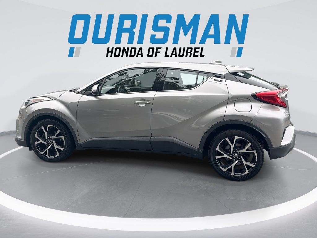 Used 2019 Toyota C-HR Limited FWD image 5