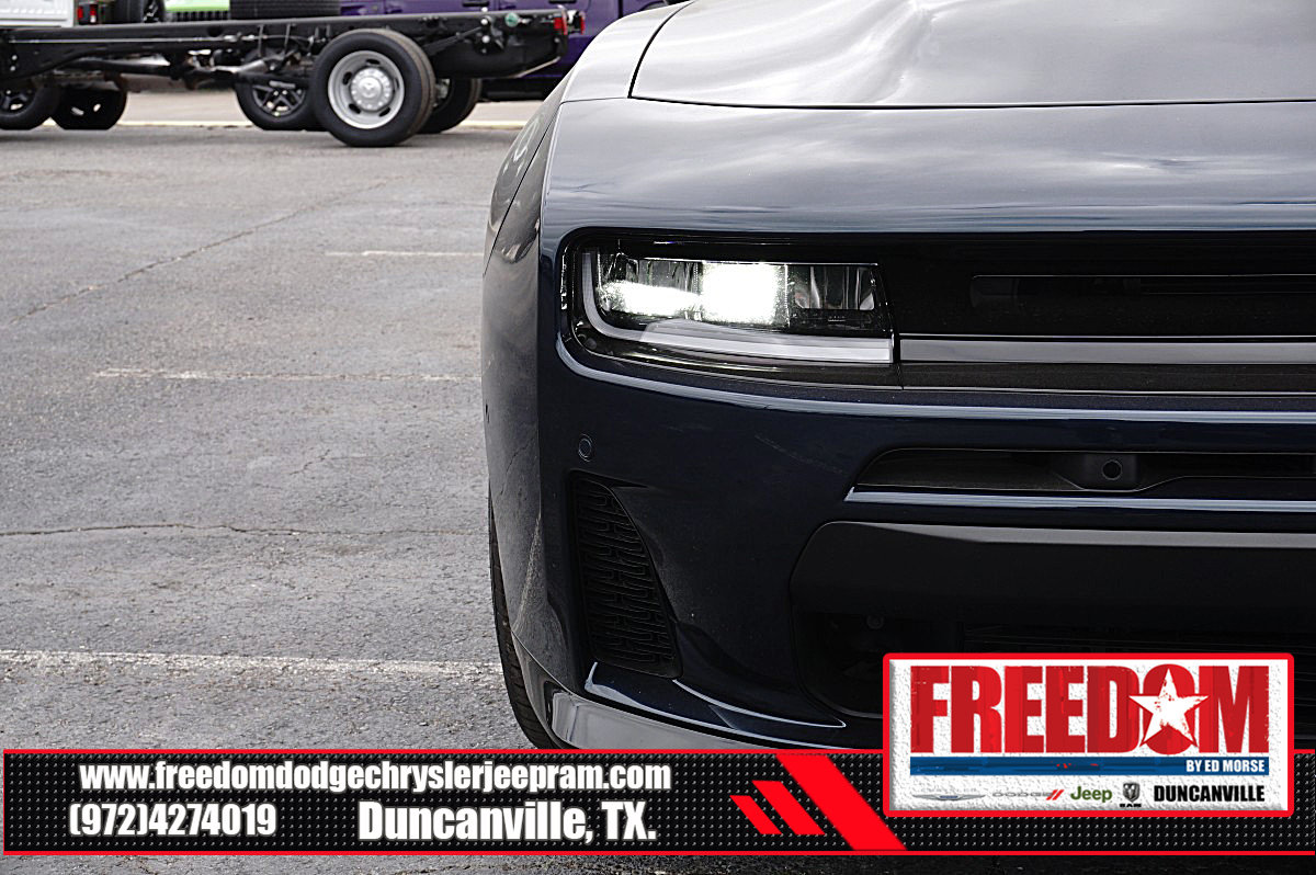 New 2026 Dodge Charger Scat Pack w/ Blacktop Package AWD/4WD image 38