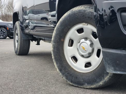 Used 2020 Chevrolet Colorado 2WD Extended Cab image 11