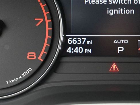 Used 2025 Audi Q5 2.0T Premium image 18