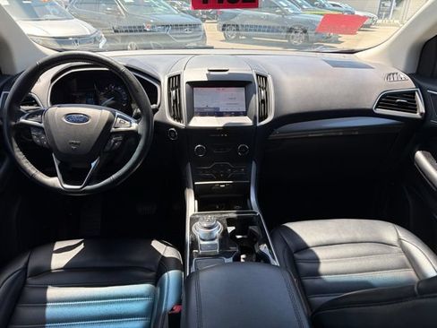 Used 2019 Ford Edge SEL w/ Equipment Group 201A FWD image 16