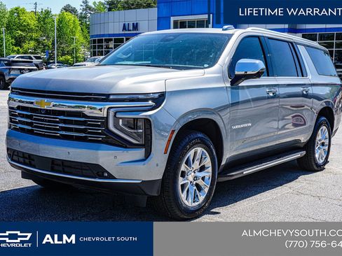 New 2025 Chevrolet Suburban Premier w/ Sun And Tow Package AWD/4WD image 4