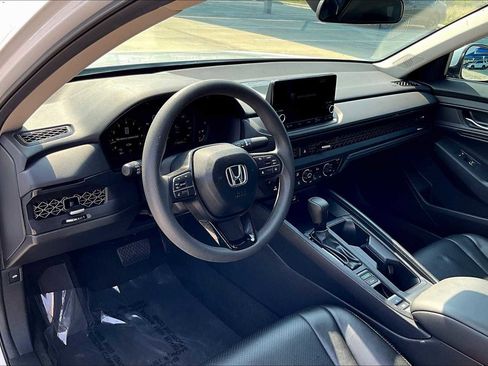 Used 2024 Honda Accord EX image 18