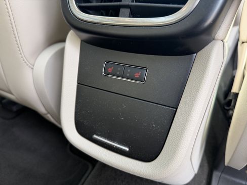 Used 2020 Lincoln Nautilus Reserve w/ Equipment Group 201A image 23