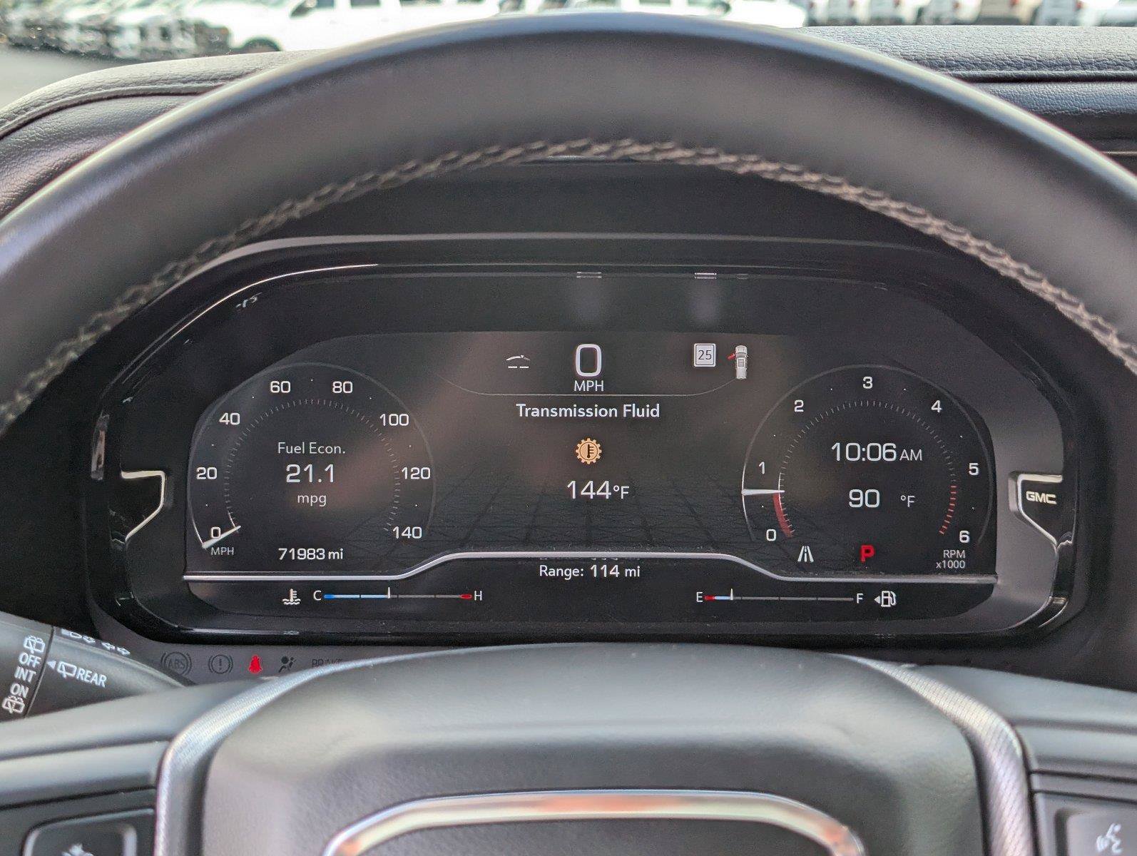 Used 2023 GMC Yukon Denali RWD image 26