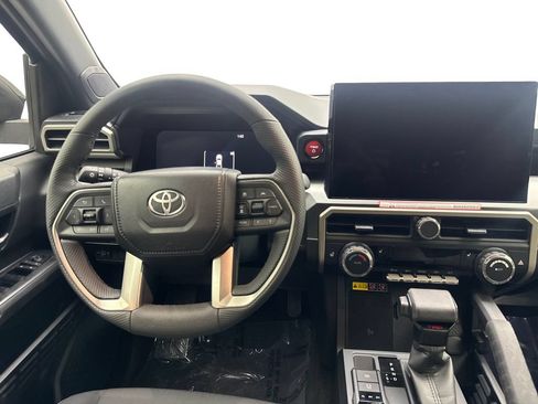 Used 2026 Toyota Tacoma TRD Off-Road w/ TRD Off Road Upgrade Package AWD/4WD image 56