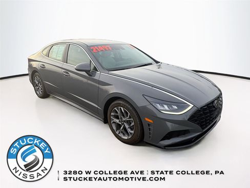 Used 2022 Hyundai Sonata SEL image 1