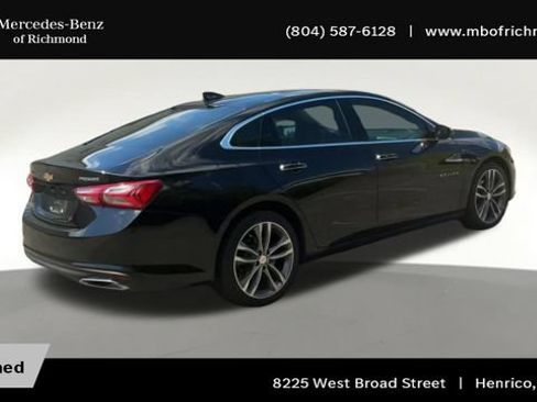 Used 2022 Chevrolet Malibu Premier FWD image 2