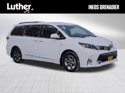 Used 2020 Toyota Sienna SE