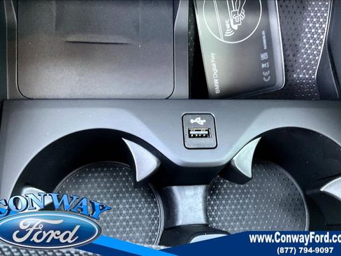 Used 2025 BMW X5 xDrive40i w/ M Sport Package image 18